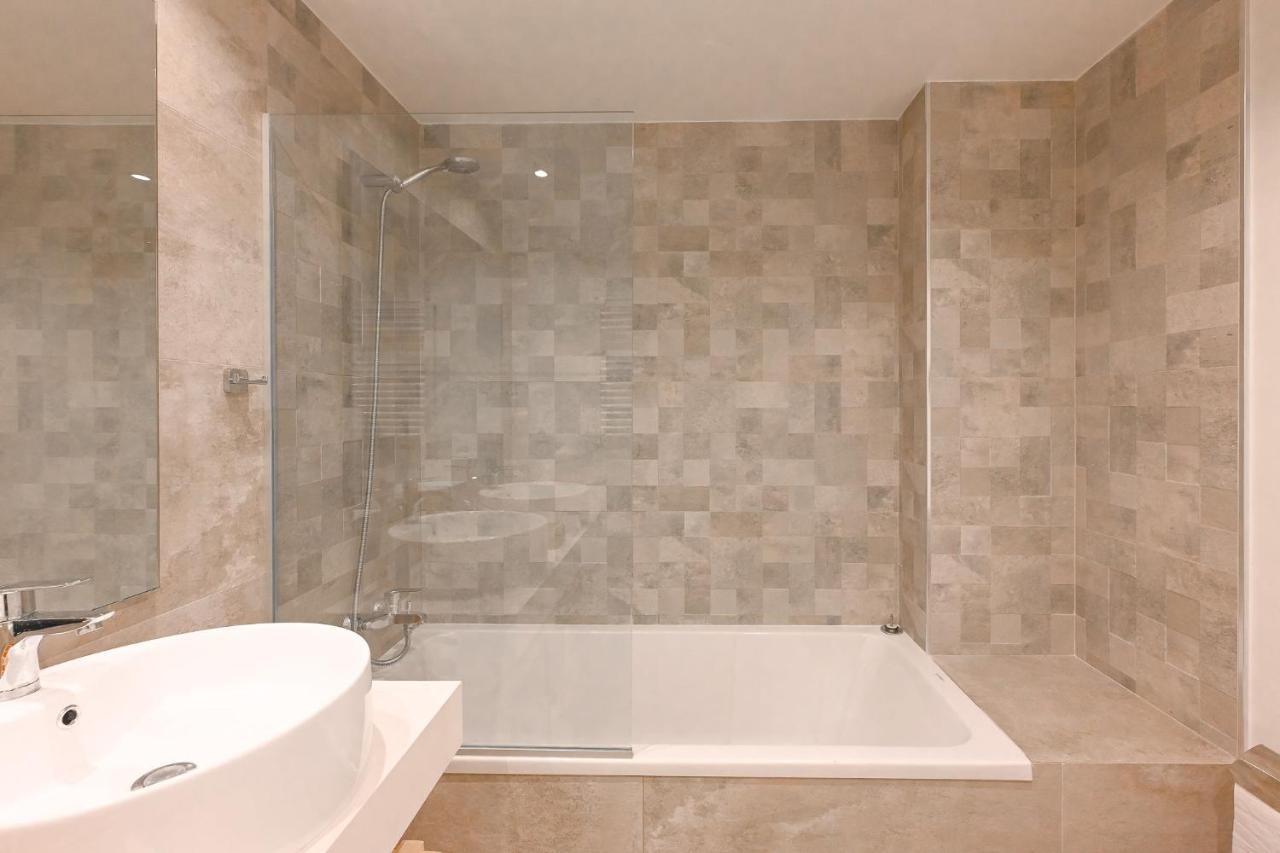 Seashell Infinity Luxury Apartment Estepona Ngoại thất bức ảnh